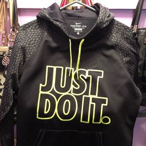 Nike hoodie❤️
